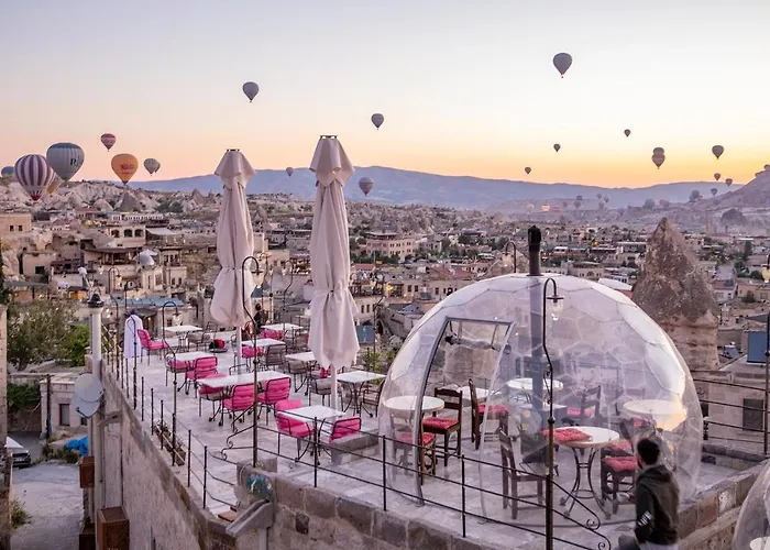 Charming Cave Hotel