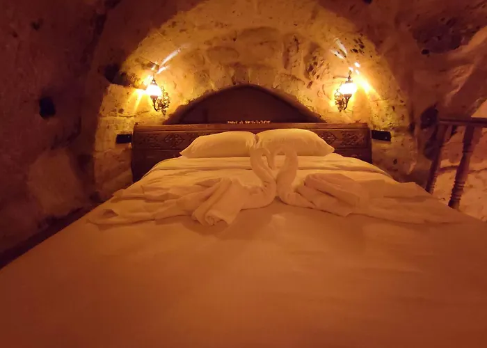 Euphoria Cave House